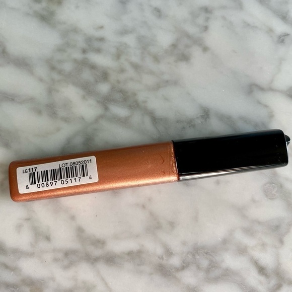 NYX New Mega Shine Lip Gloss in Chestnut LG117 - Picture 5 of 8